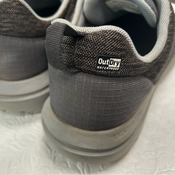 Columbia Men’s Backpedal Outdry Hiking Waterproof Shoes. Dark Gray/Lt Gray. Sz8. - Picture 2 of 7